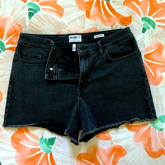 Black cut off denim shorts - Picture 2 of 5